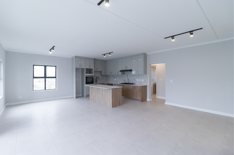 To Let 3 Bedroom Property for Rent in Sandown Western Cape